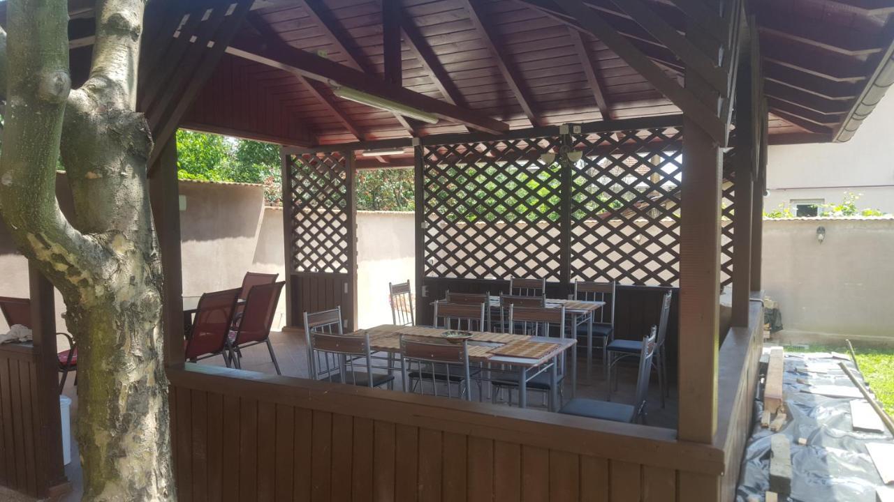 Vila Alex Hotel Călimăneşti Bagian luar foto